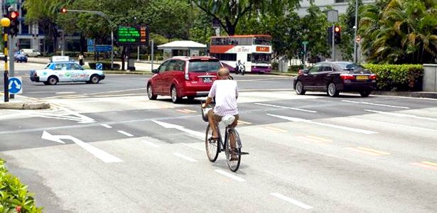 Singapore wants more cyclists but the conditions are not right at the moment.